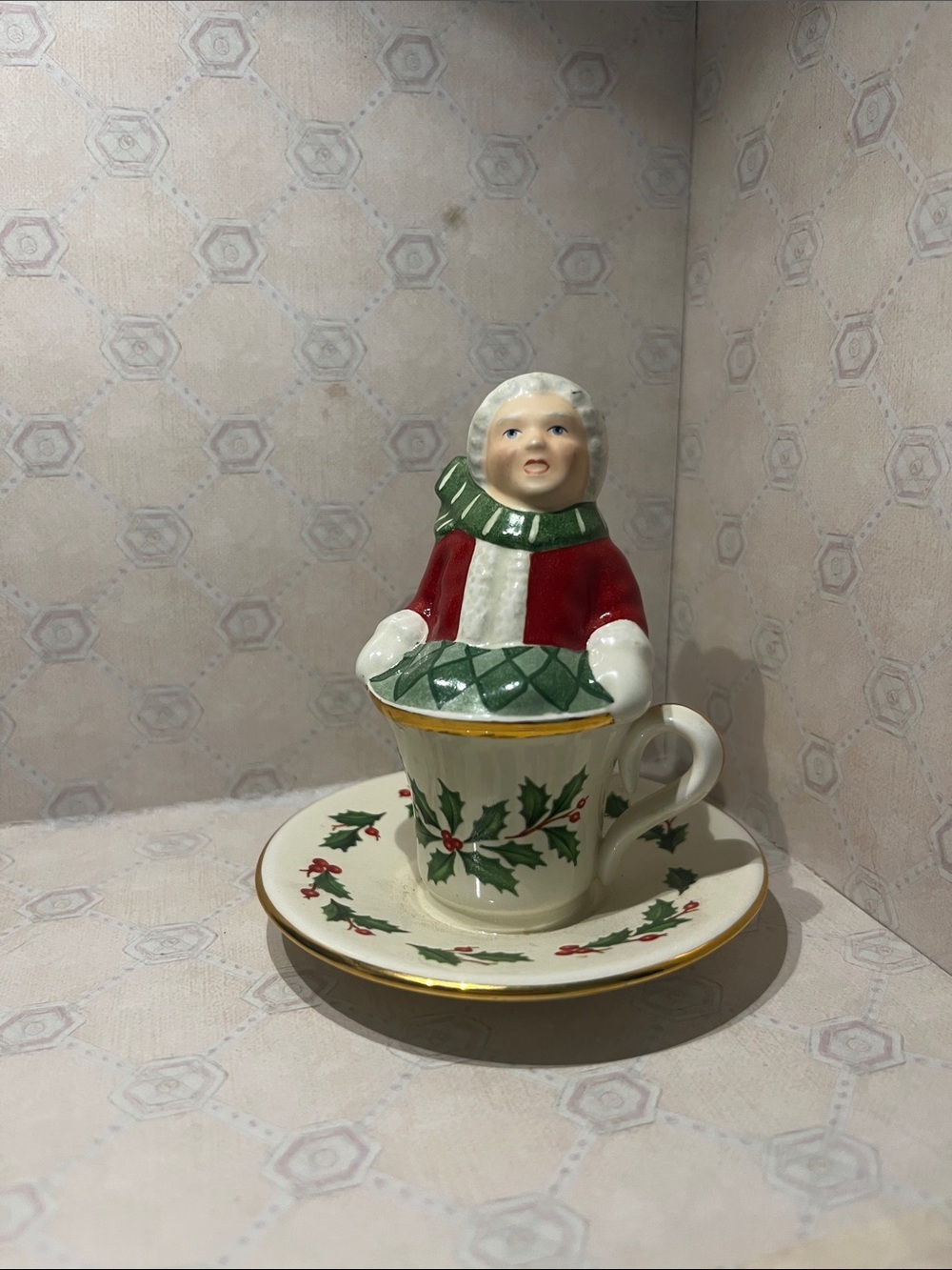 Lenox Holiday Holly Teacup Salt Shaker